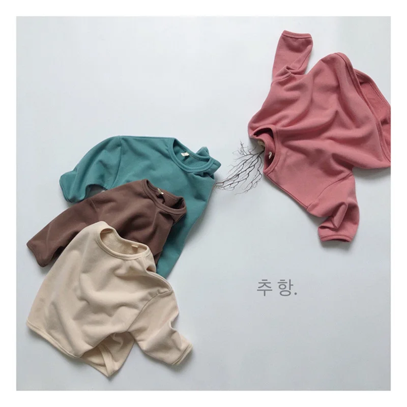 

Детская одежда с длинными рукавами на осень и зиму в Корейском стиле пуловеры с круглым вырезом для мальчиков и девочек верхняя одежда свитера с узором.