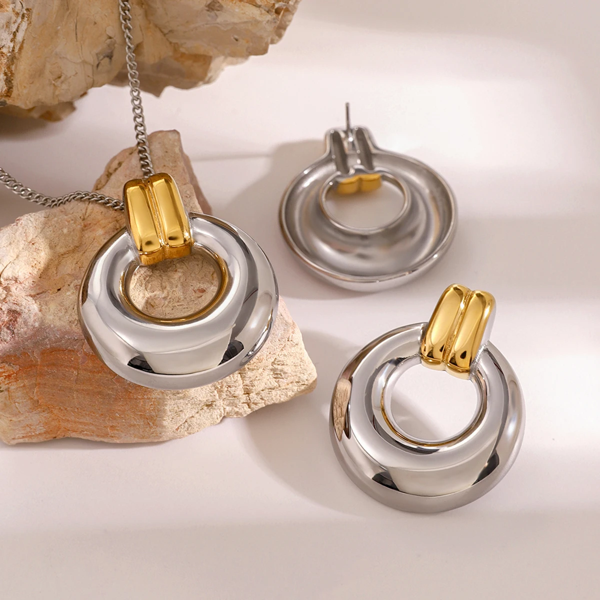 Модные новые серьги Uworld в виде кольца из нержавеющей стали с блокировкой цвета