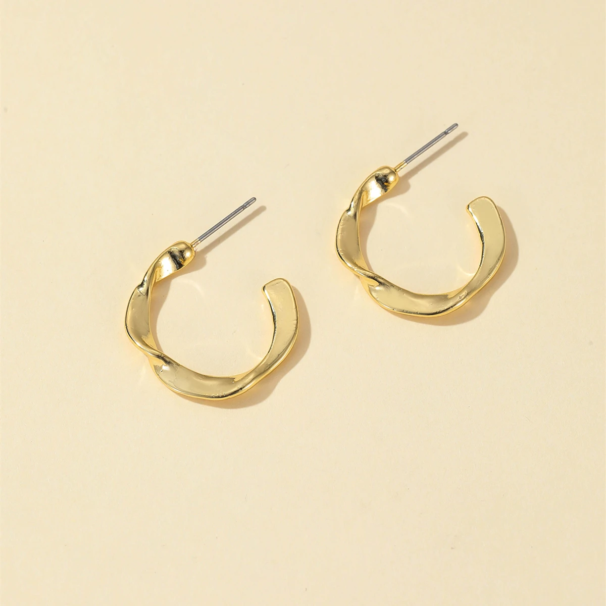 Серьги-кольца женские с-образной формы, Гладкие большие круглые сережки в креольском стиле, в стиле панк, золотистого цвета, в форме капли воды, бижутерия, Прямая поставка