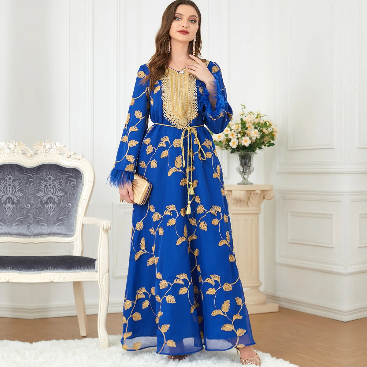 Women's Winter Muslim Fashion Long-Sleeved Hot Gold Chiffon V-Neck Dress Turkish Indian Abaya Arab Islamic Women's Kaftan Gown