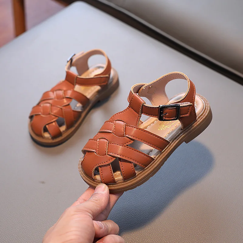 

Boys Roman Cross Strap Simple Korean Cute Covered Toes Sandals 2022 Kids Fashion Summer New PU All-match Casual Shoes for Girls