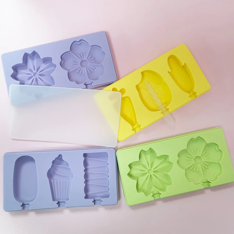 

Silicone Ice Cream Mold Reusable Popsicle Molds DIY Homemade Cute Cartoon Freezer Fruit Juice Ice Pop Maker Mould Ice Tray
