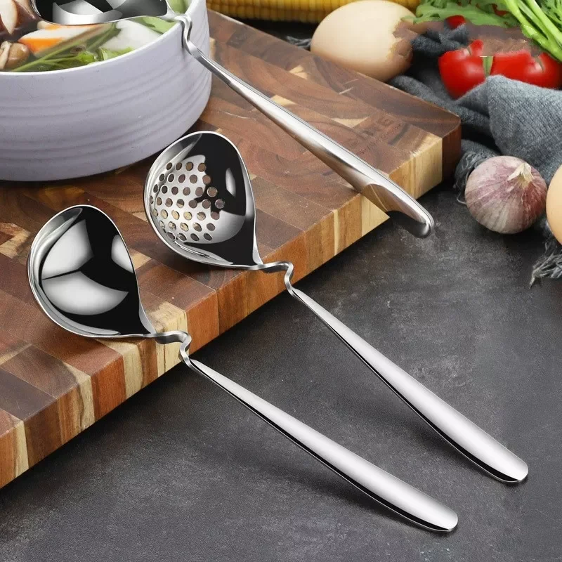 

2022 Stainless Steel long Soup Spoon Colander Kitchen Utensils tableware Deepen and thicken the long handle of the spoon