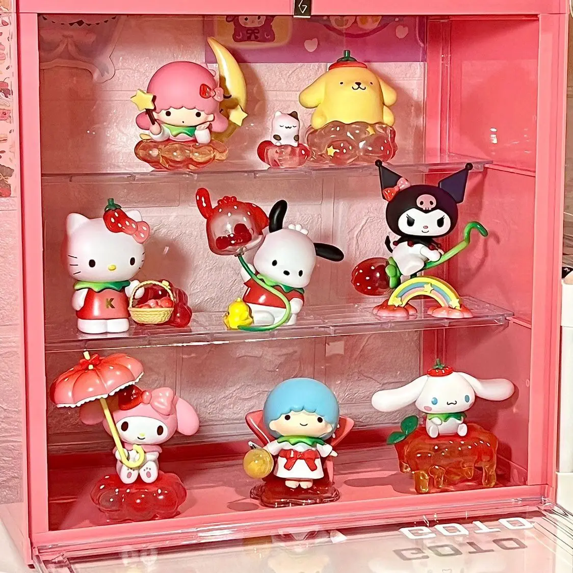 

Sweet Strawberry Paradise Series Characters Heimeiyu Ghost Dog Ornament Sanrio Character Anime Desktop Decoration Collection Toy