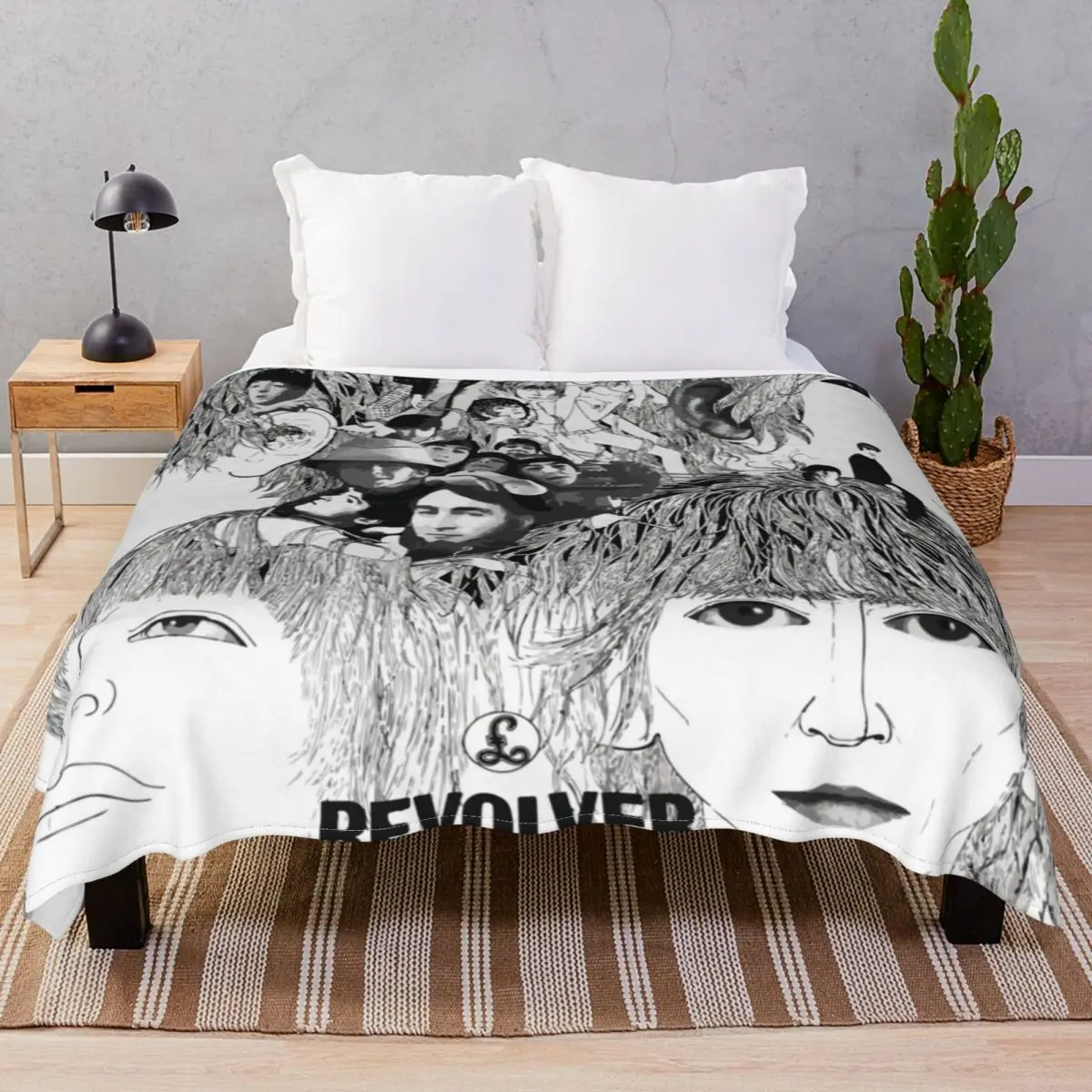 Revolver Album Cover Blankets Velvet Decoration Fluffy Throw Blanket for Bed Sofa Camp Office