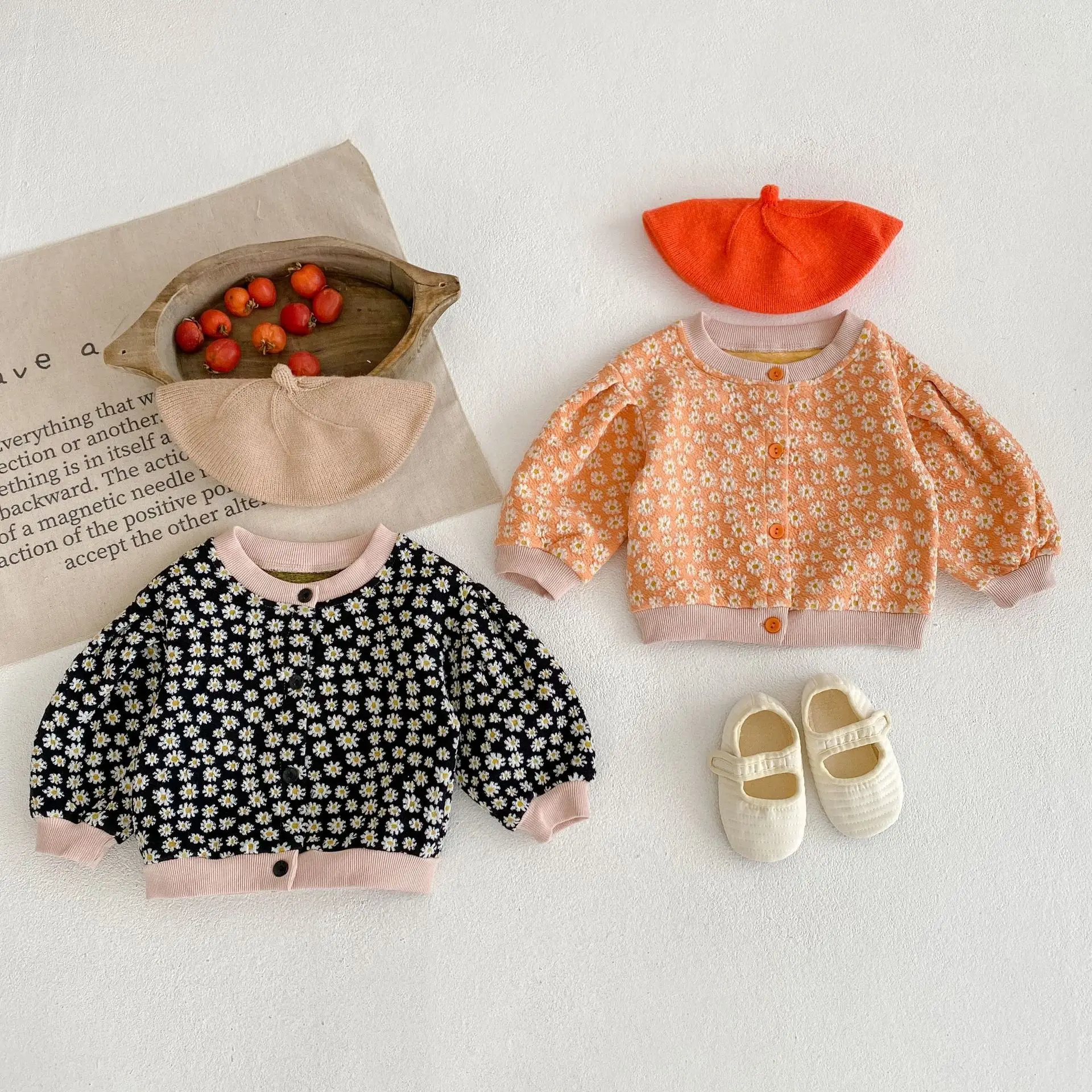 

2022 Autumn Winter New Children Girl Boy Baby Daisy Cardigan Coats Kid Print Long Sleeve Tops Newborn All-match Cotton Jackets