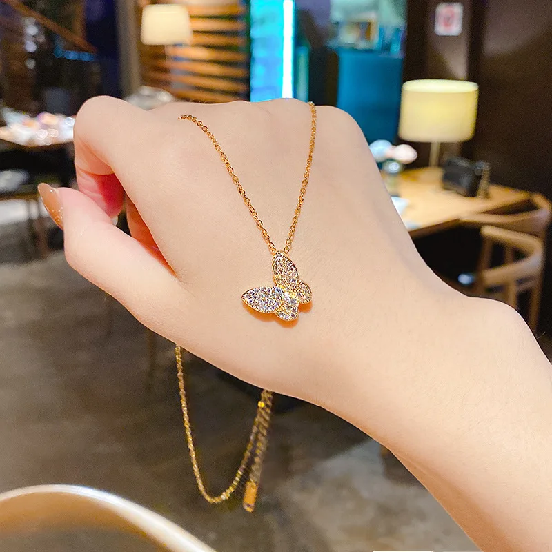 

Popular Jewelry Gift Titanium Steel Butterfly Necklace, Clavicle Chain, Popular Design, Cool Style, Simple Fashion, Jewelry