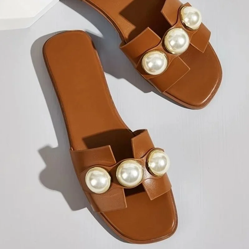 Pantofole donna 2022 nuove pantofole piatte scarpe da festa moda sandali di perle pantofole donne romane infradito scarpe da spiaggia Casual tendenza