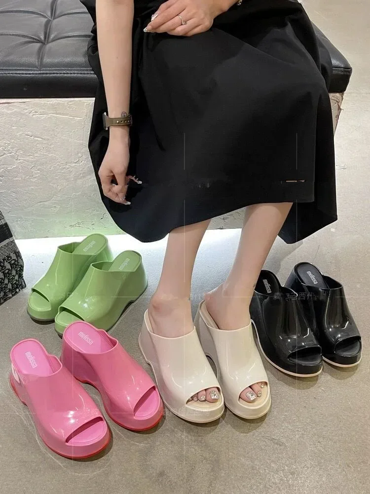 Женские мюли новинка 2024 женские сандалии на плоской подошве туфли-желе высоком