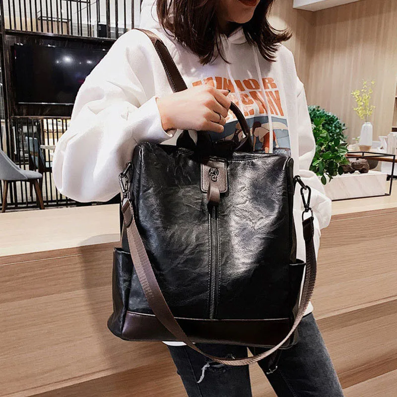 

New trendy Korean backpack with large capacity leisure travel bag