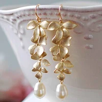 new personality fashion design leaf earrings for women luxury temperament tassels pearl earrings banquet jewelry accessories