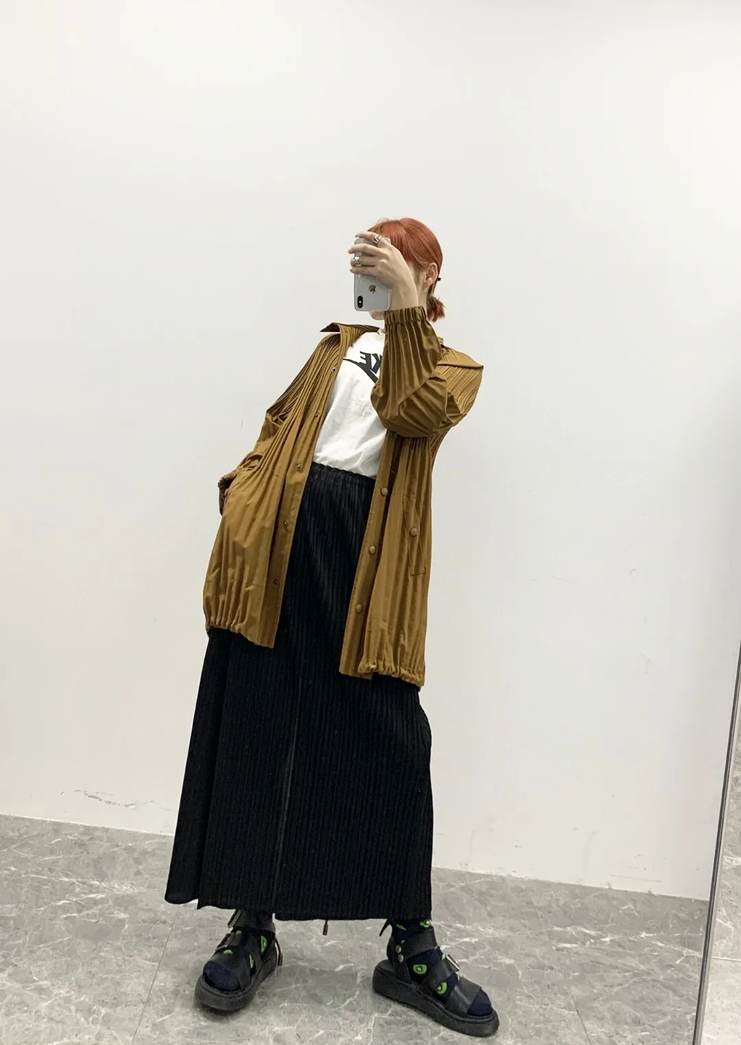 

2023 spring and summer women's clothing fashion new Coat and trench coat 0504
