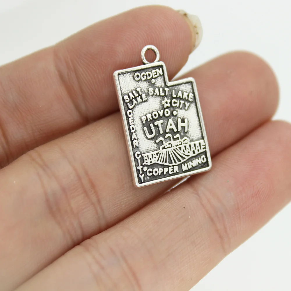 

15Pcs/Lot 25*15mm Utah Charm Antique Silver Tone 2Sided Utah State Map Pendant For Necklace Earring Diy Jewelry Making