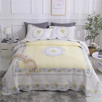 dayday 100 cotton yellow daisy quilt 3pcs embroidered quilted quilt pillowcase free shipping len%c3%a7ol de cama casal %d8%a3%d8%b3%d8%b1%d9%91%d8%a9
