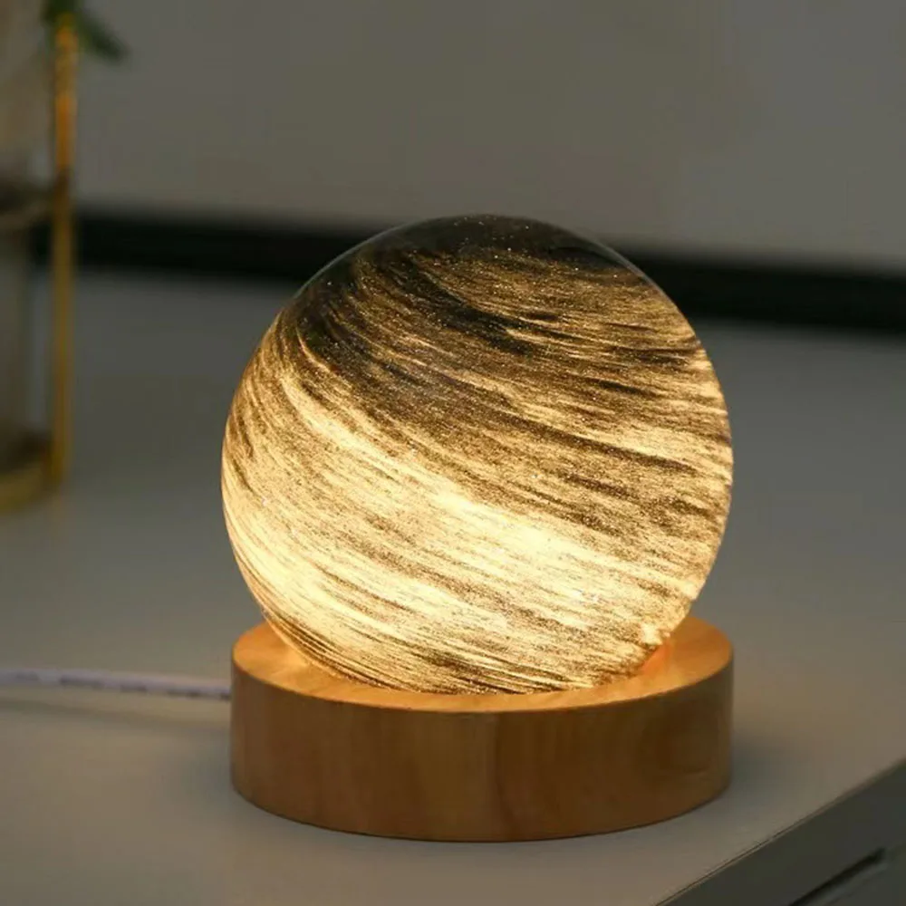 

USB Charging Planets Desk Lamp Multi-Purpose Delicate Desk Lamp For Living Room Home