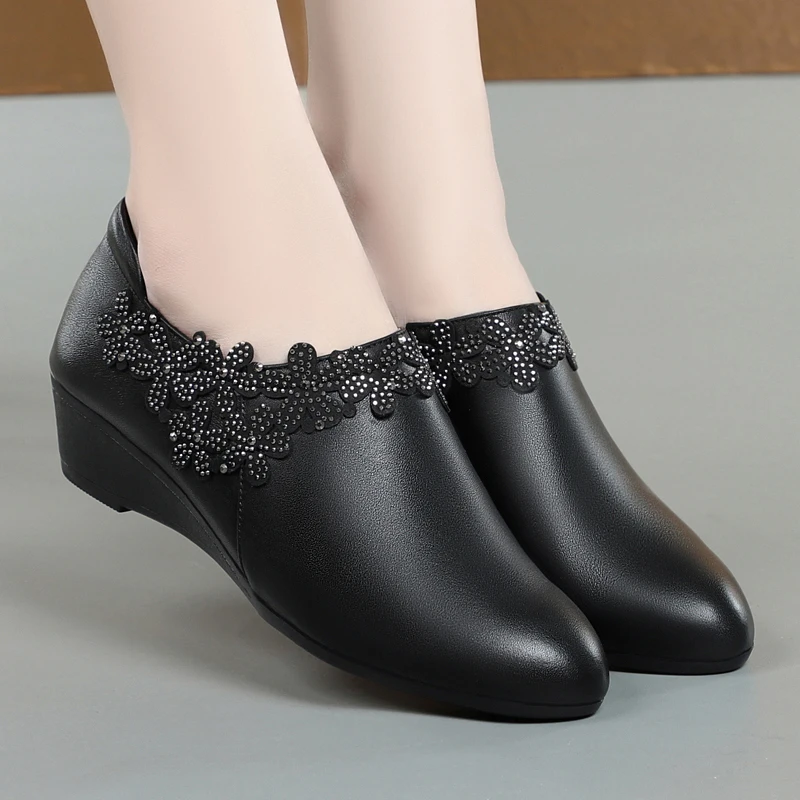 DIMANYU Women's Shoes Wedge 2023 New Genuine Leather Women's Shoes Rhinestones Large Size 41 42 43 Spring Mom Shoes