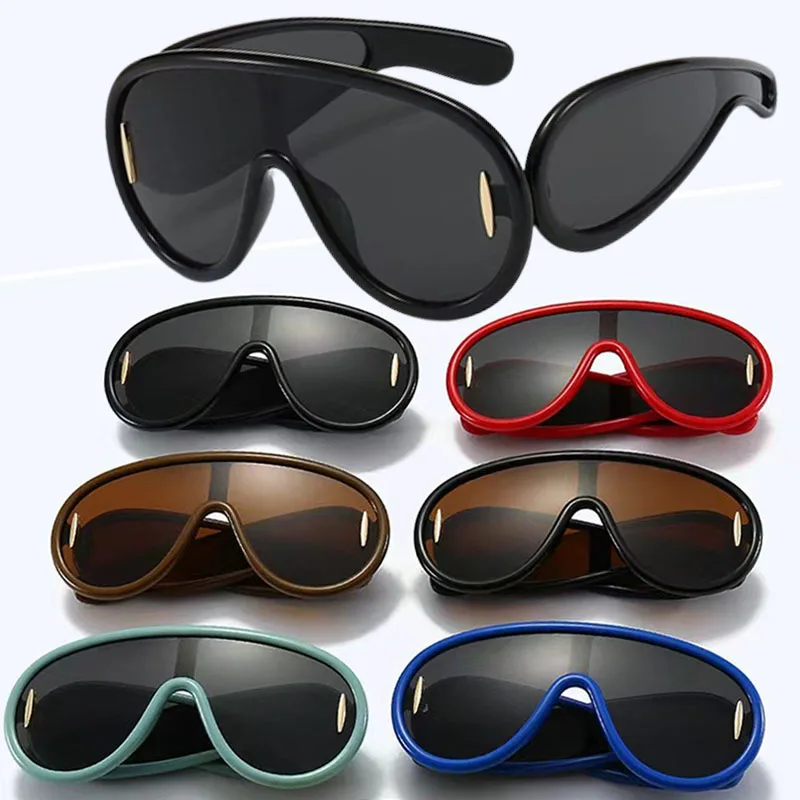

New Y2K Fashion Punk Sunglasses Women Men One-Piece Sun Glasses for Ladies Luxury Brand Oversized Steampunk Eyewear Goggle UV400