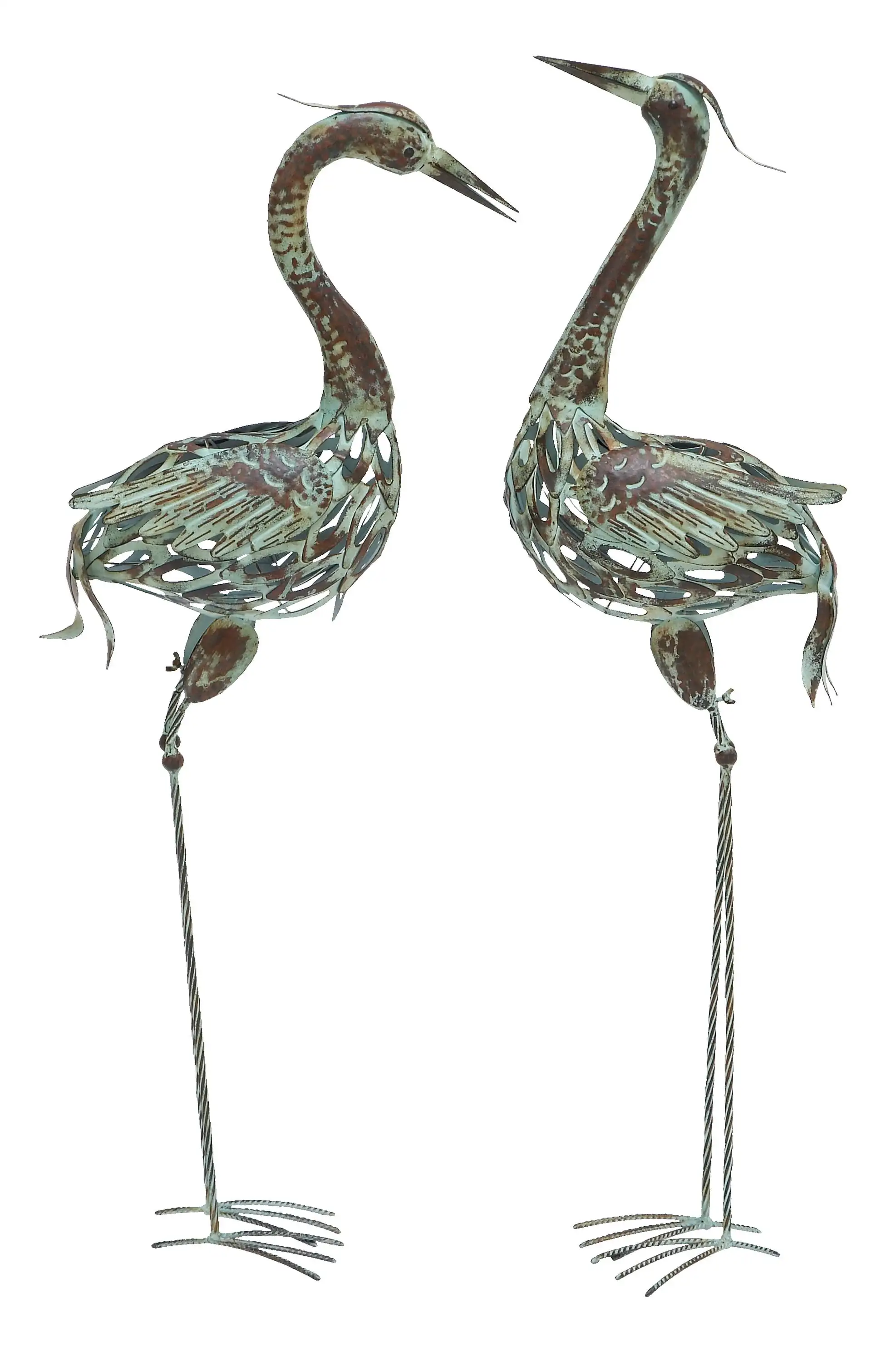 

Indoor and Outdoor Crane Garden Sculptures Create A Warm Appearance