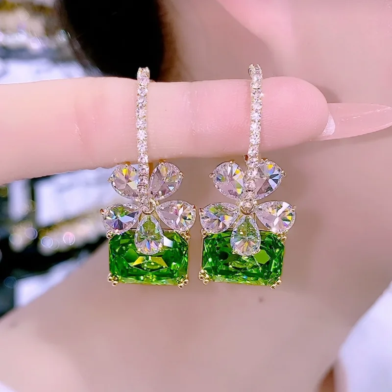

YAMEGA Green Crystal Earrings For Women Luxury Designer Dangle Party Drop Statement Korean Fashion Earrings Jewelry Accessories