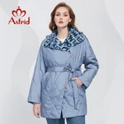 Astrid New 2022 Весенние пальто Женские парки Oversize Длинные теплые с поясом и буквенным принтом с капюшоном и подкладкой Женская куртка верхняя одежда AM-20079