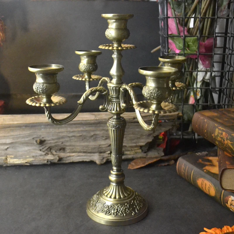 

Golden Nordic Brass Candles Table Designer Retro Candles Candels Holder Luxury Christmas Bougies Vasesative Room Vases For Home