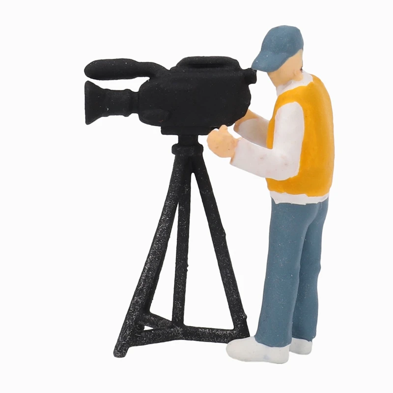 Модель 1/64 года гоночный автомобиль человек-Дайвер и камеры фигурки гоночных