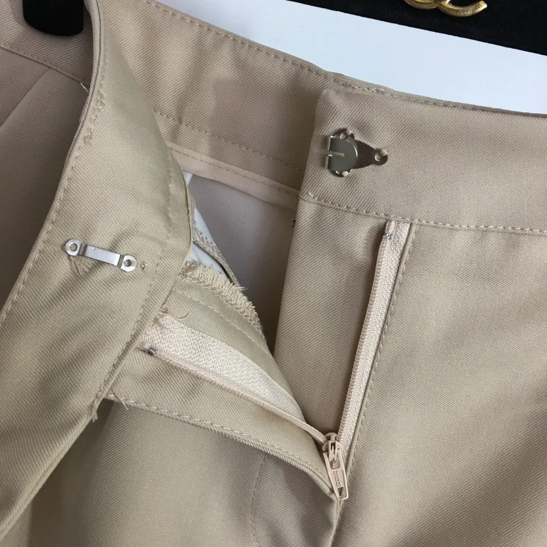 Triangle Elevation Waist Waist Wide Leg Shorts Women Spring Summer New Loose Fashion Casual Pants