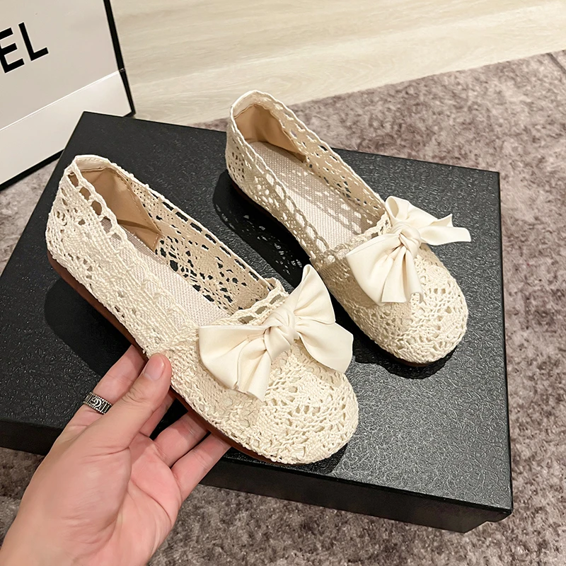

Beige Flat base Sandals Slippers Casual Shoes Low Shallow Slipers Women Butterfly-Knot Black Luxury Rubber 2023 Flat Soft Solid