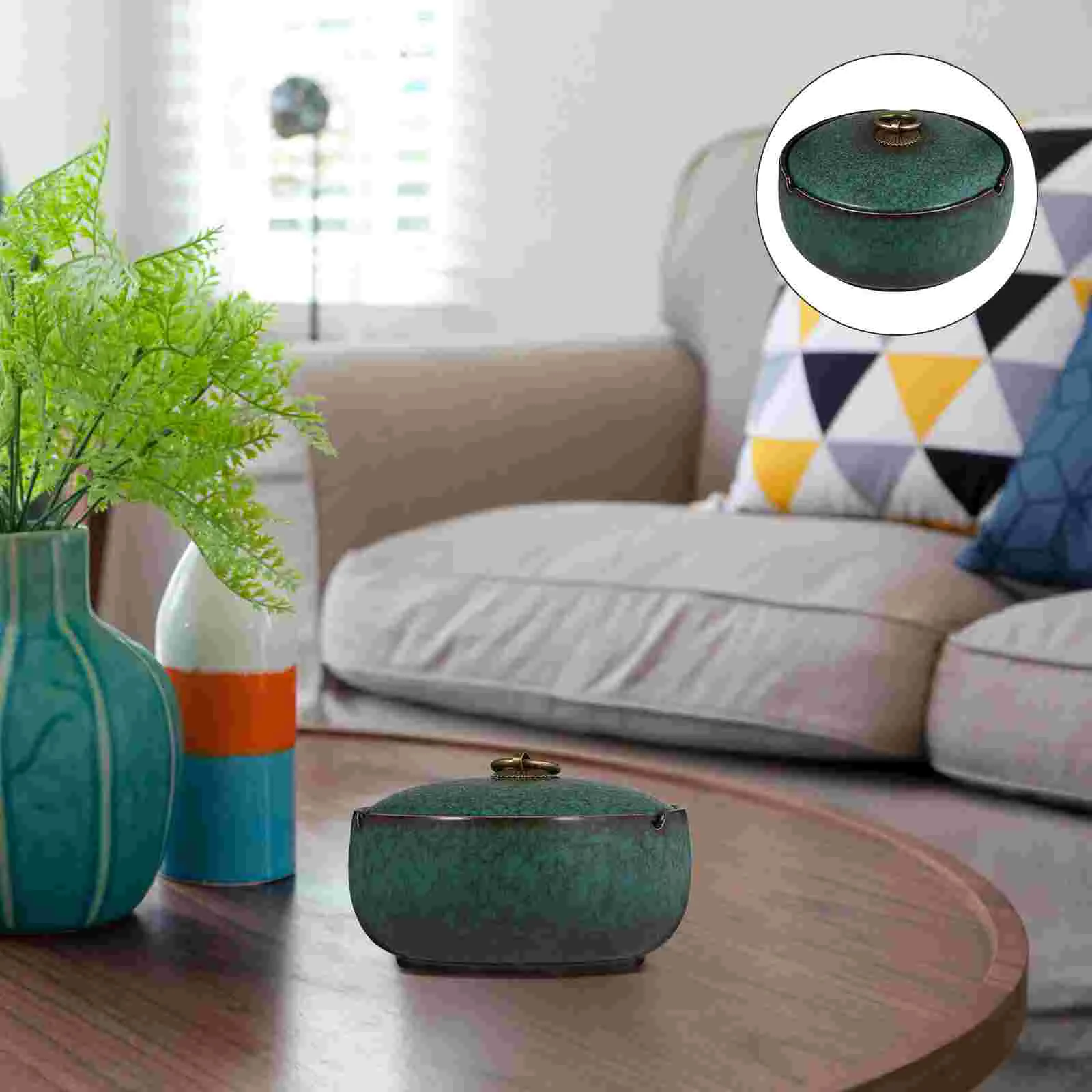 

1pc Ceramic Ashtray Ash Storage Container Ash Holder for Home Office (Green)