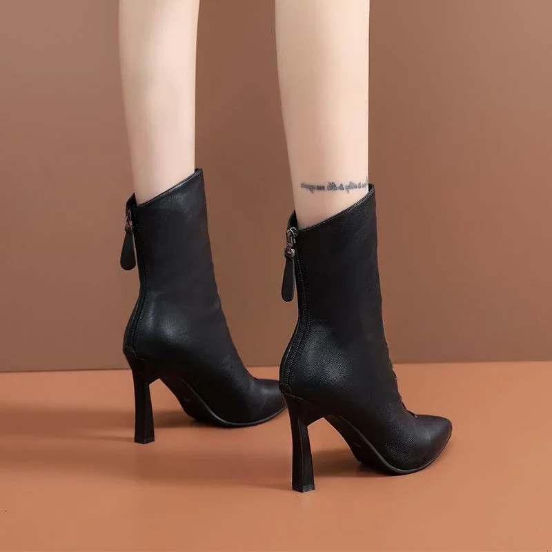 Женские туфли до середины икры осень-зима 2024 женские полувысокие сапоги новые