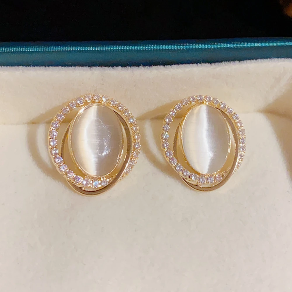 

Geometric Element Simulation Gems Stud Earrings Oval Plated Gold Short Women Earrings Charm Luxury Quality Jewelry Wedding Gift