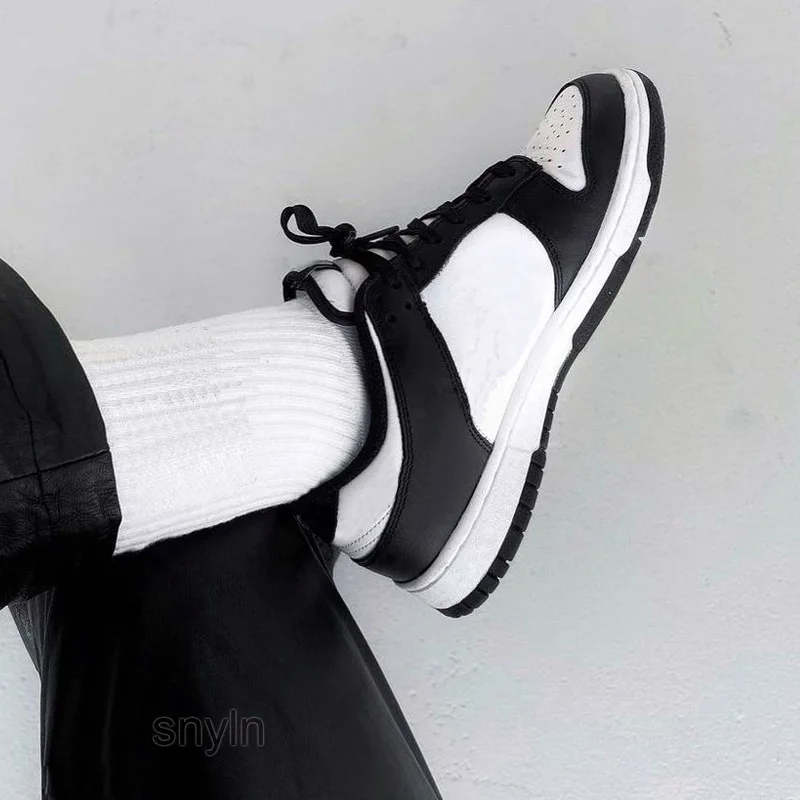 

SB Low Triple White Black Panda Retro Shadow Sports Men Running Shoes Women Sneakers Trainers Shoe