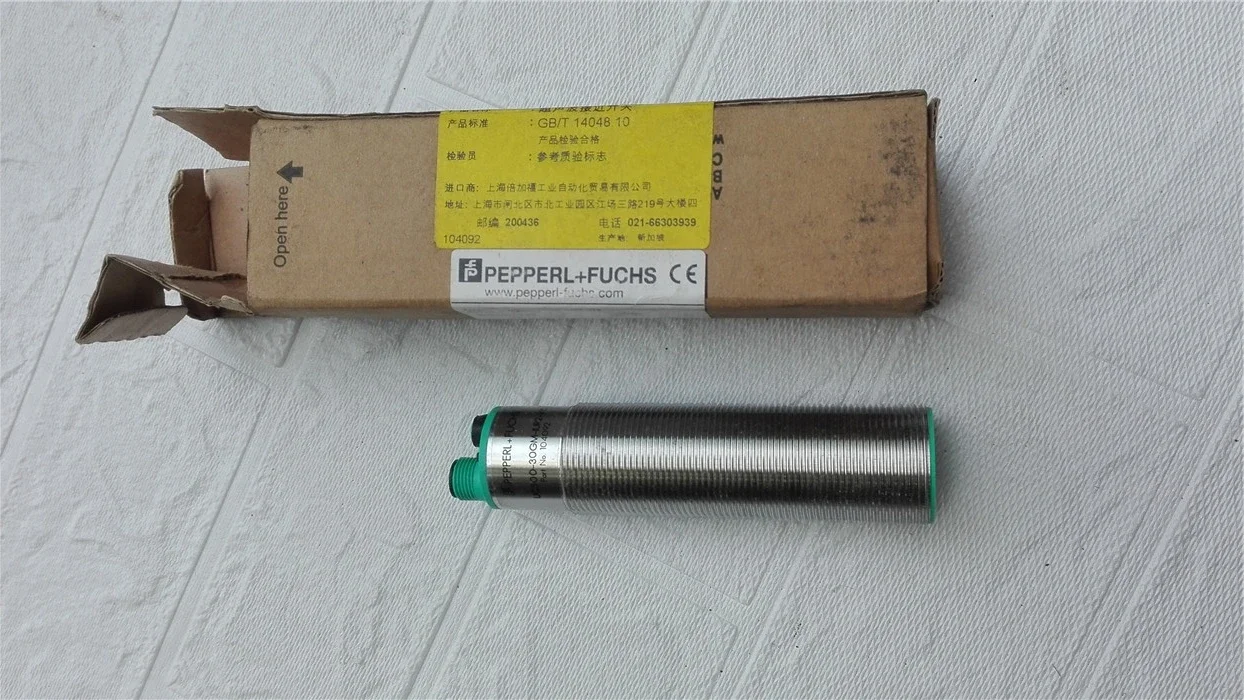 UC500-30GM-IUR2-V15 Ультразвуковой бесконтактный переключатель Pepperl + fuchs датчик