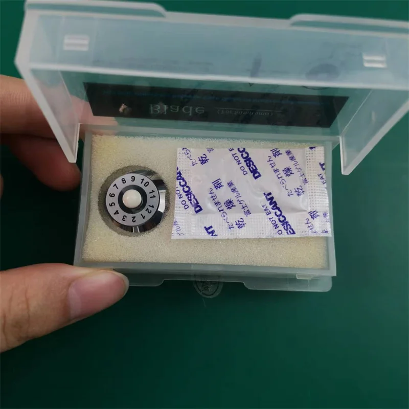 High-precision Blade for FC-6S Fiber OPtic Cleaver Blade Cutting life 36000 times  optical cleaver Blade