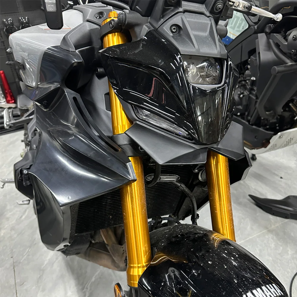 Фото YAMAHA MT-09 / SP (2024-2025-2026 Gen 4) – Аэродинамическое крыло GP и передний нижний спойлер – Улучшает аэродинамическое удержание на дороге и стабильность №4
