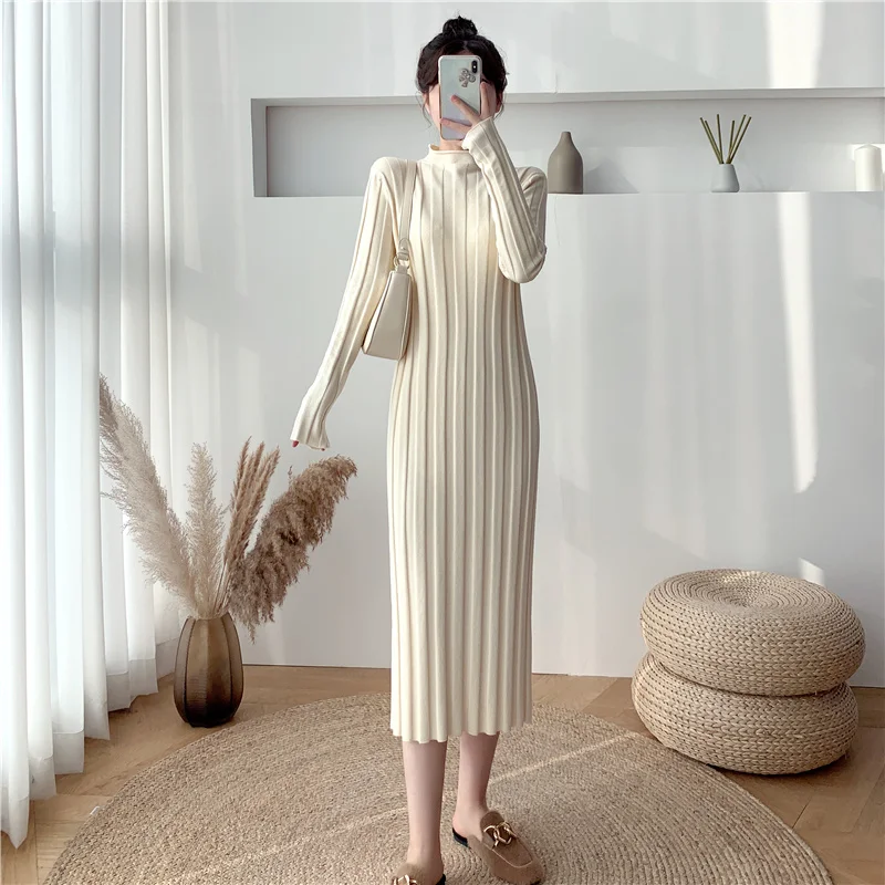 

Autumn and Winter New High-end Temperament Korean Women's Half High Neck Long Sleeve Pleated Fashion Sweater Knitted Dress