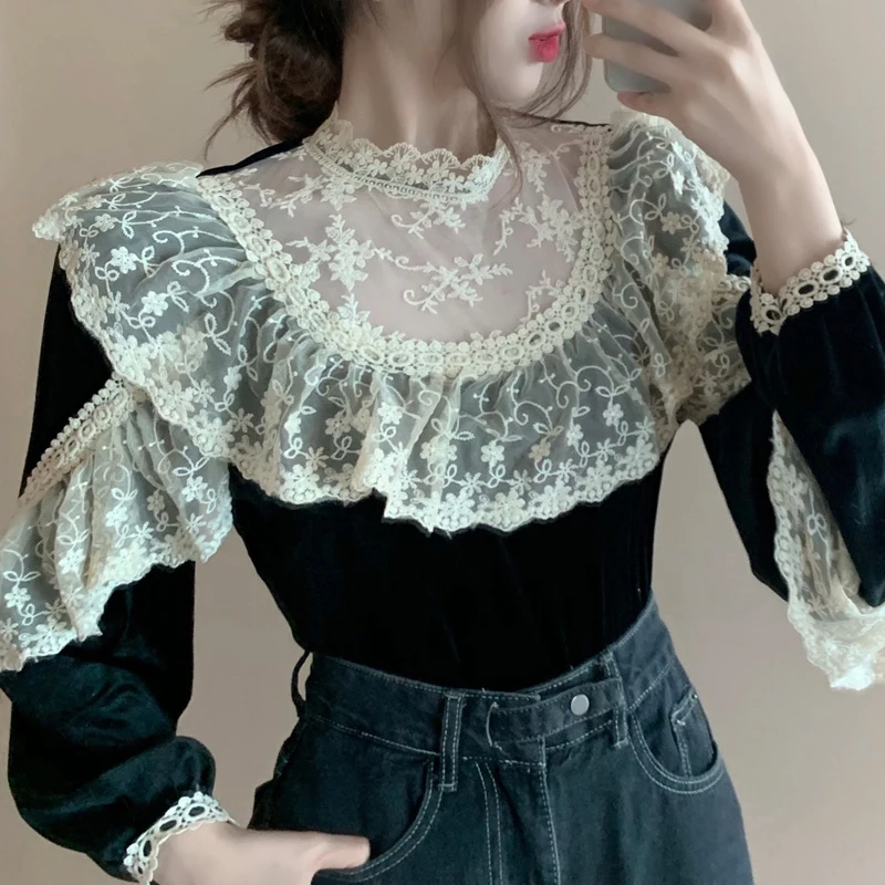 

Женская кружевная блузка в стиле пэчворк, винтажная элегантная приталенная велюровая блузка с круглым вырезом, черный топ с вырезами, весна-осень 2021