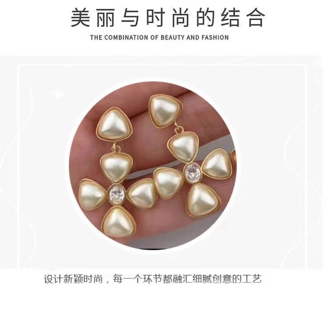 High Quality Earrings Luxury women's Jewelry Golden Petal Design Classic Charm Women's Earrings Gothic Jewelry Christmas Gift