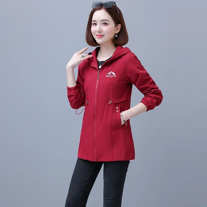 Куртка средней длины с капюшоном женская весенне-осенняя свободная утягивающая