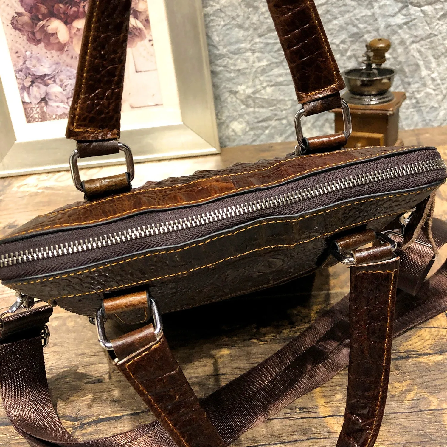 Crocodile Pattern Real Leather Document Handbag Men Business Bag Genuine Cowhide Shoulder Messenger Briefcase ipad Computer Pack