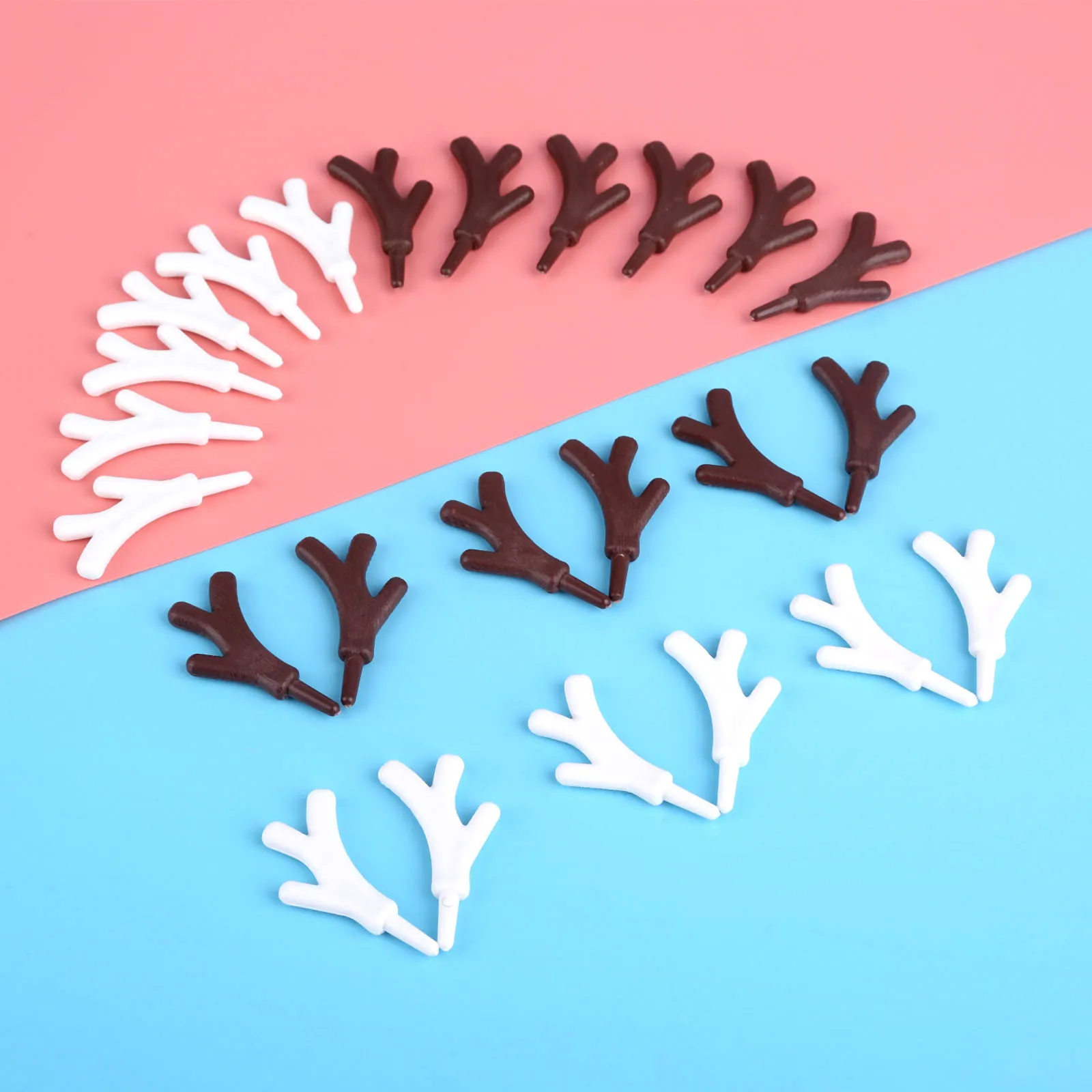 

20pcs Mini Plastic Branch Antlers Snowman DIY Ornament Christmas Snowman Decoration Craft Snowman's Hands Antler Branches