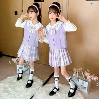 2022 new spring and autumn students japanese campus style girl fashion shirt vest skirt three piece leak proof retro design