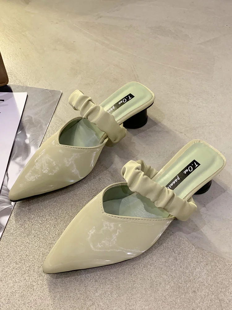 

Slippers Women Summer Shoes Female Mule Square heel Cover Toe Slides Pantofle Med Fashion Mules Block Pointed 2023 Luxury PU Rub