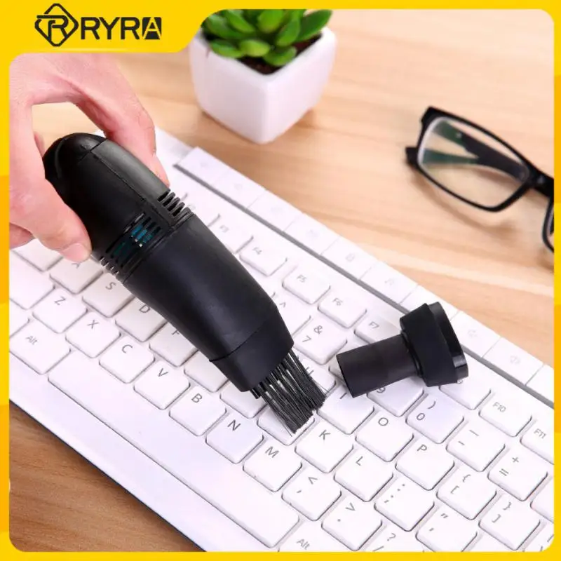 

Портативный мини-пылесос с USB-клавиатурой и наушниками