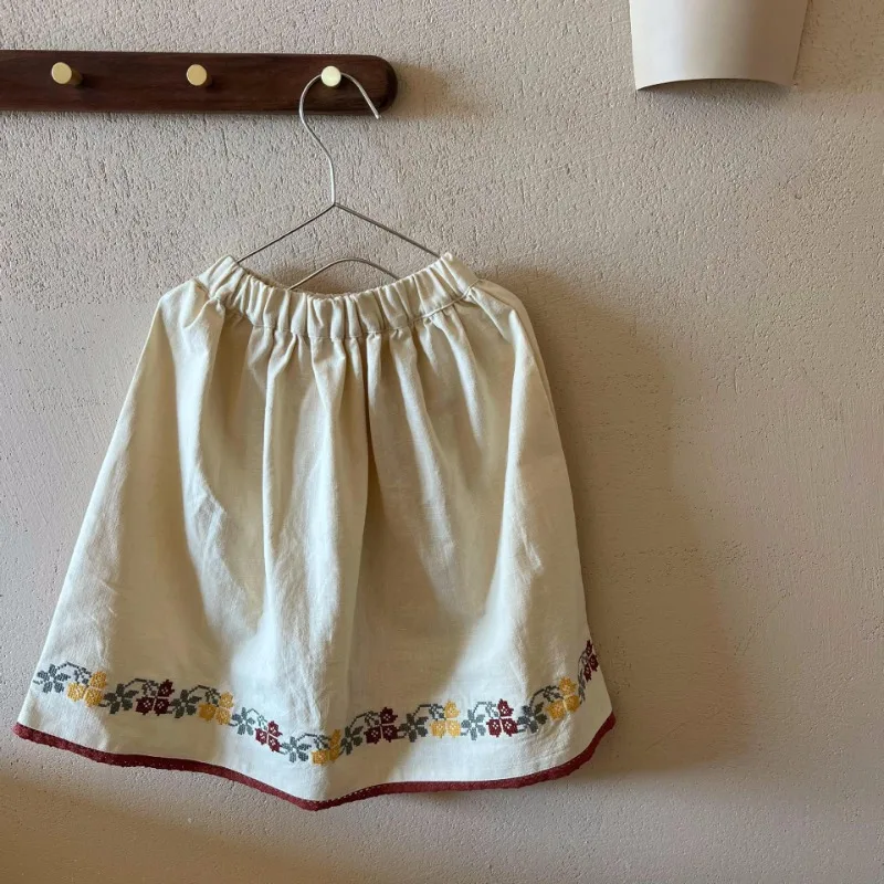 

Children Skirt 2023 Spring Autumn New Korean Style Girls Flower Embroidery Color Lace Retro Princess Sweet Casual Skirt