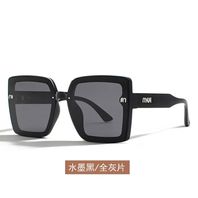 Очки солнцезащитные женские квадратные с надписью роскошные брендовые