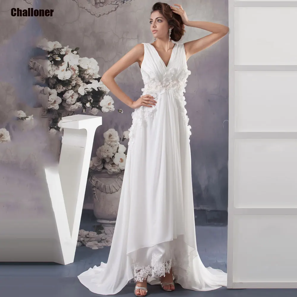 

Challoner Sexy Deep V-Neck Chiffon Wedding Dress Beaded Lace Appliques Bridal Gowns for Women Sleeveless Court Train Custom Made