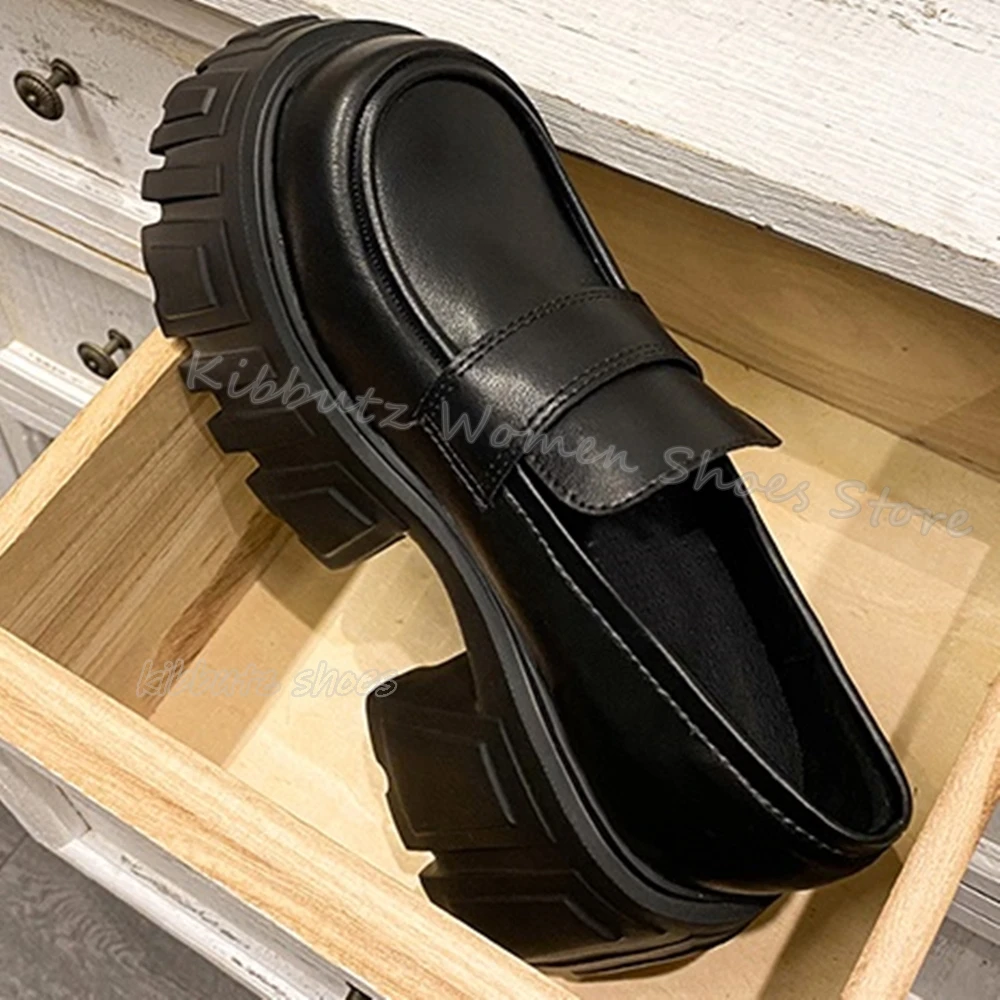 Туфли-лодочки Мэри Джейн на платформе с круглым носком массивном каблуке из