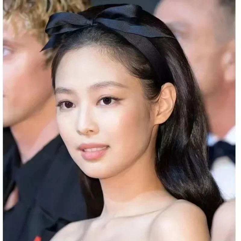 Рисунок 3 - Однотонная атласная модель