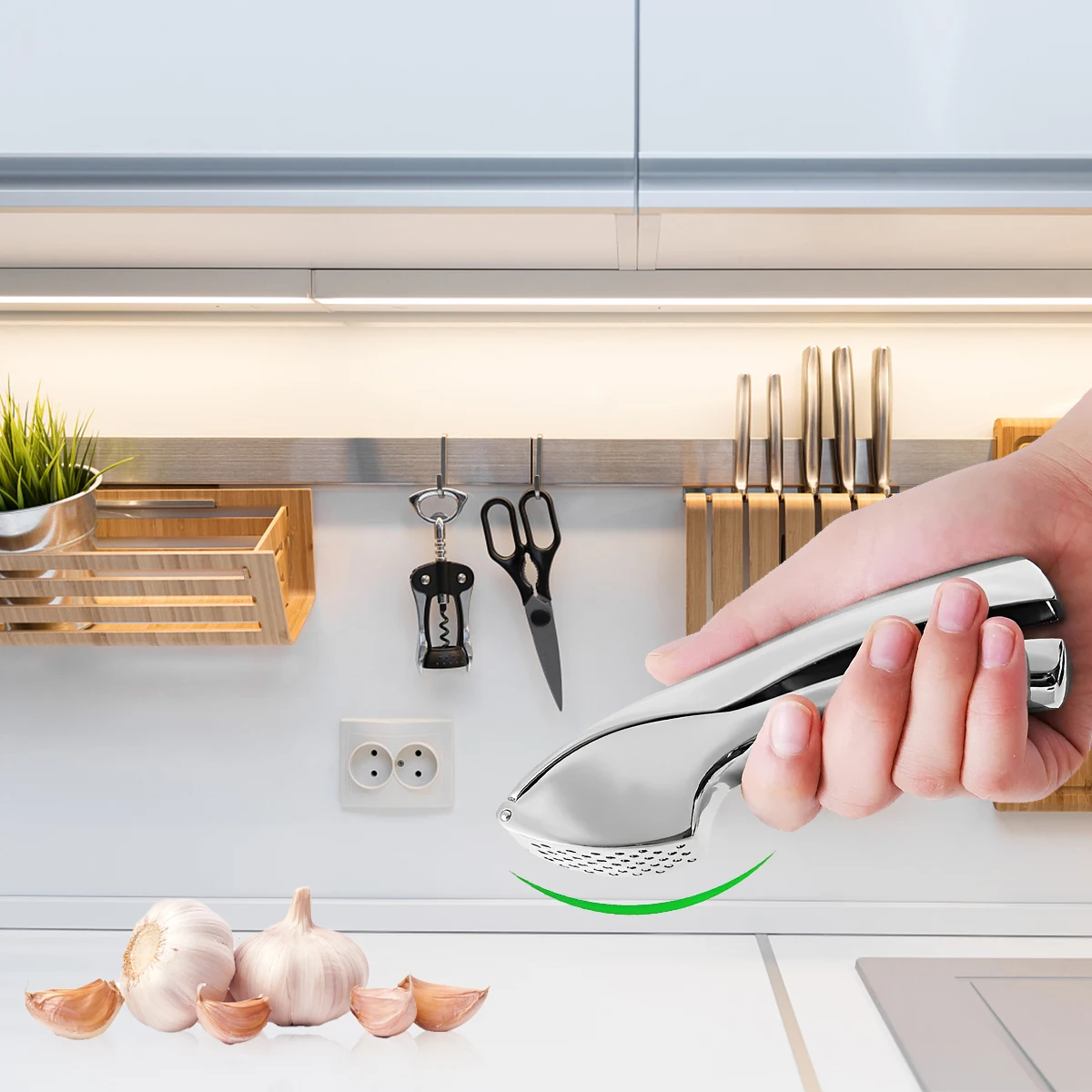 

3PCs Garlic Press Set with Crusher Peeler Brush for Kitchen Rust-proof Garlic Squeezer User-friendly Kitchen Gadgets Garlic